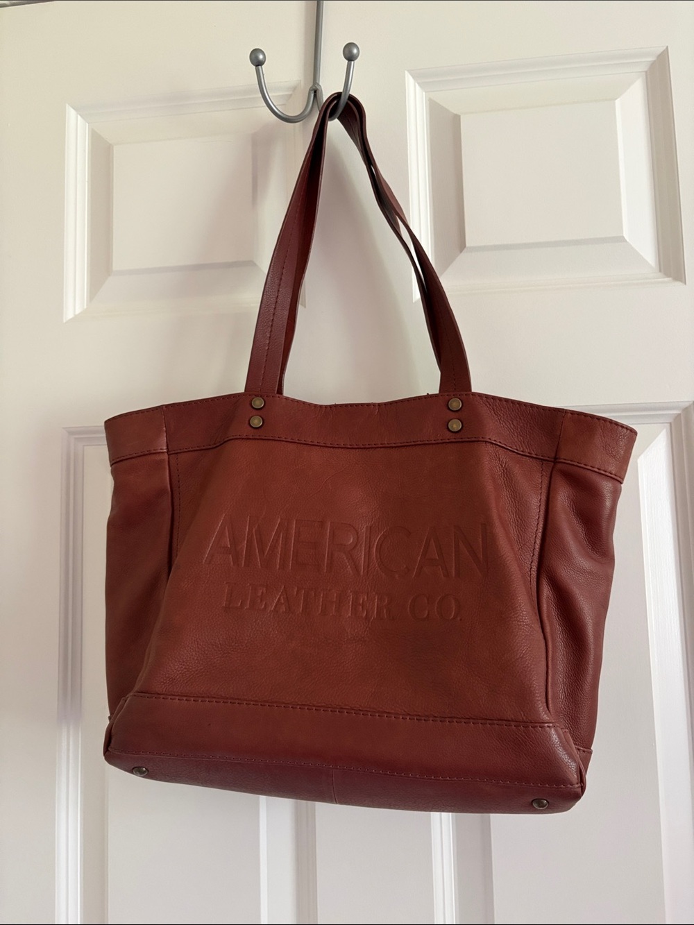 American Leather Co. Women's Chestnut Leather Tote